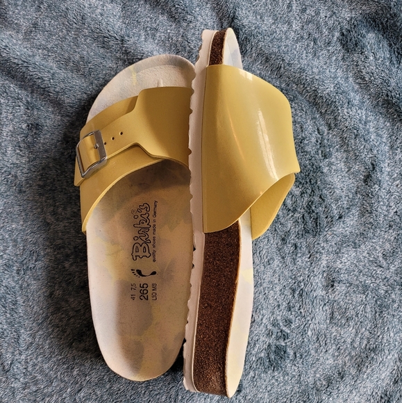 BIRKIS BY BIRKENSTOCK LEATHER SANDAL SIZE 41/10.5 - Picture 3 of 3